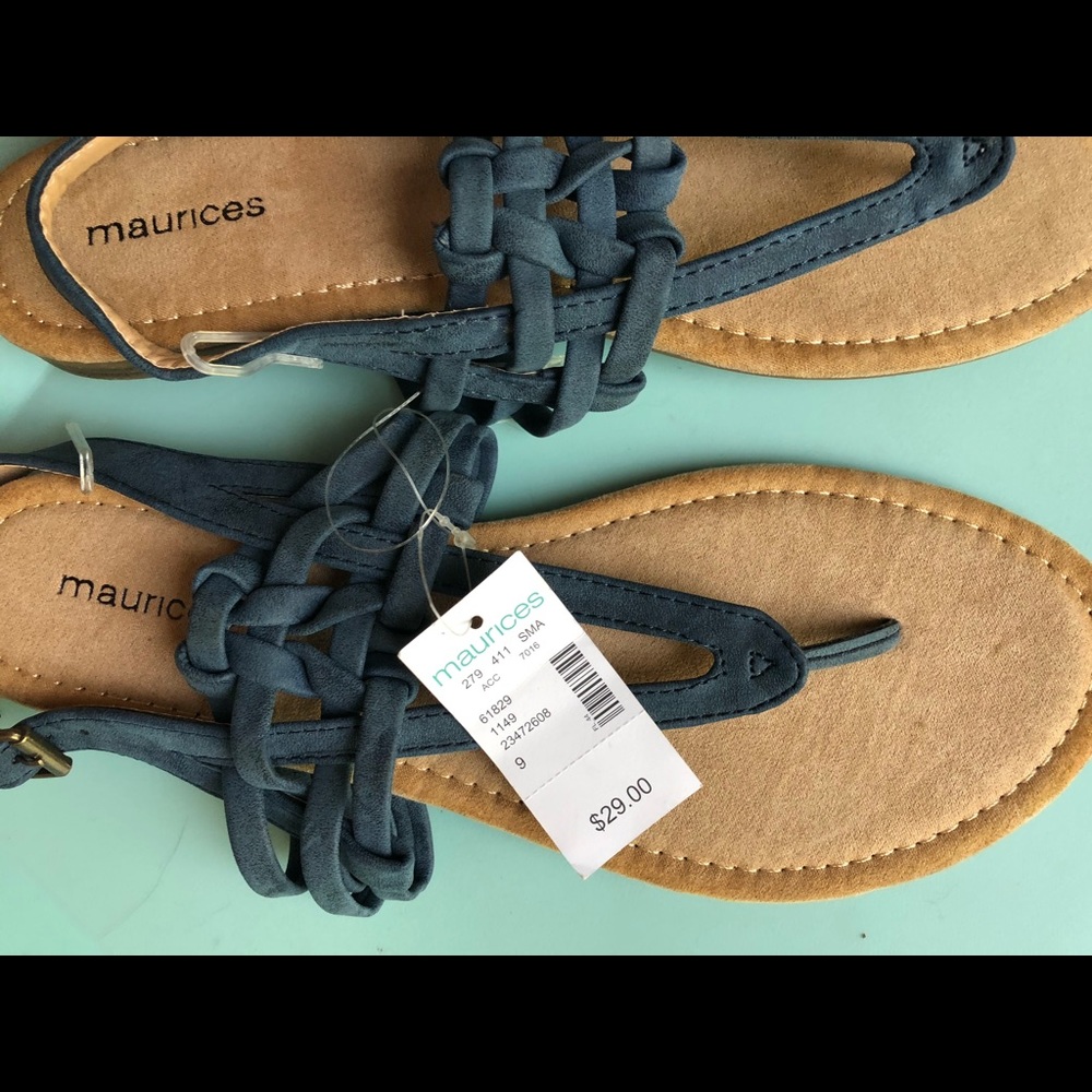 Ladies sandals. Size 9